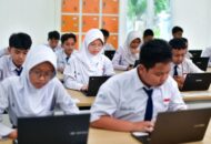 Harga Emas Antam 18 Agustus 2026 Melonjak Rp 18.000