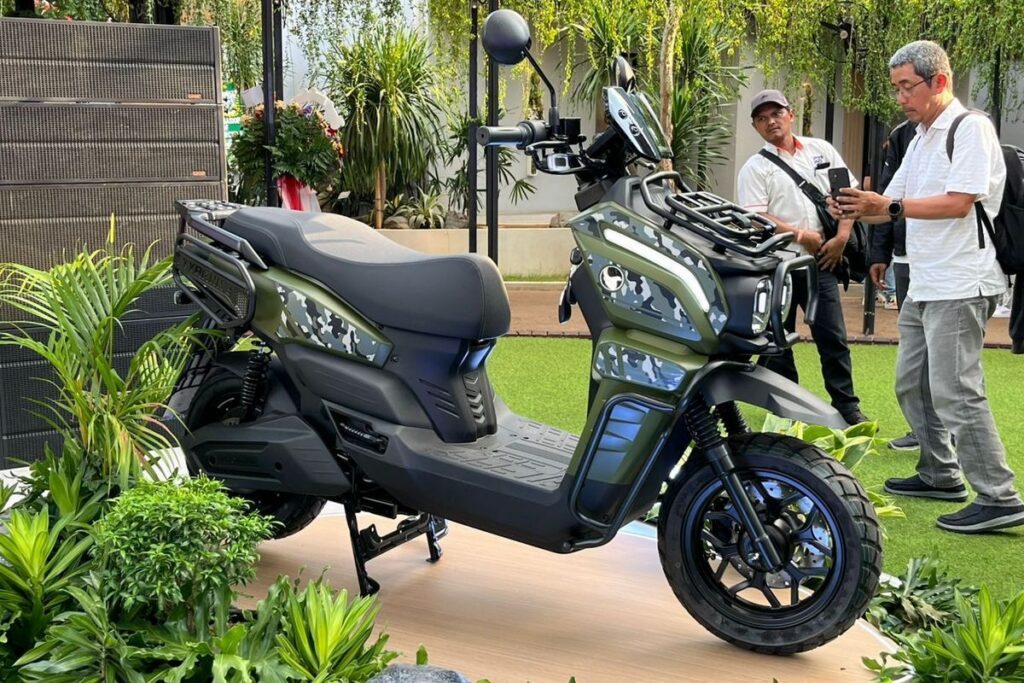 Pemerintah Minta Perbankan Pangkas Bunga dan Hapus DP Motor Listrik