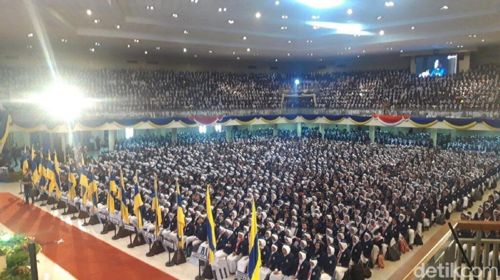 Pakar Psikologi Unair Beri Tips Siapkan Mental Mahasiswa Baru 2026