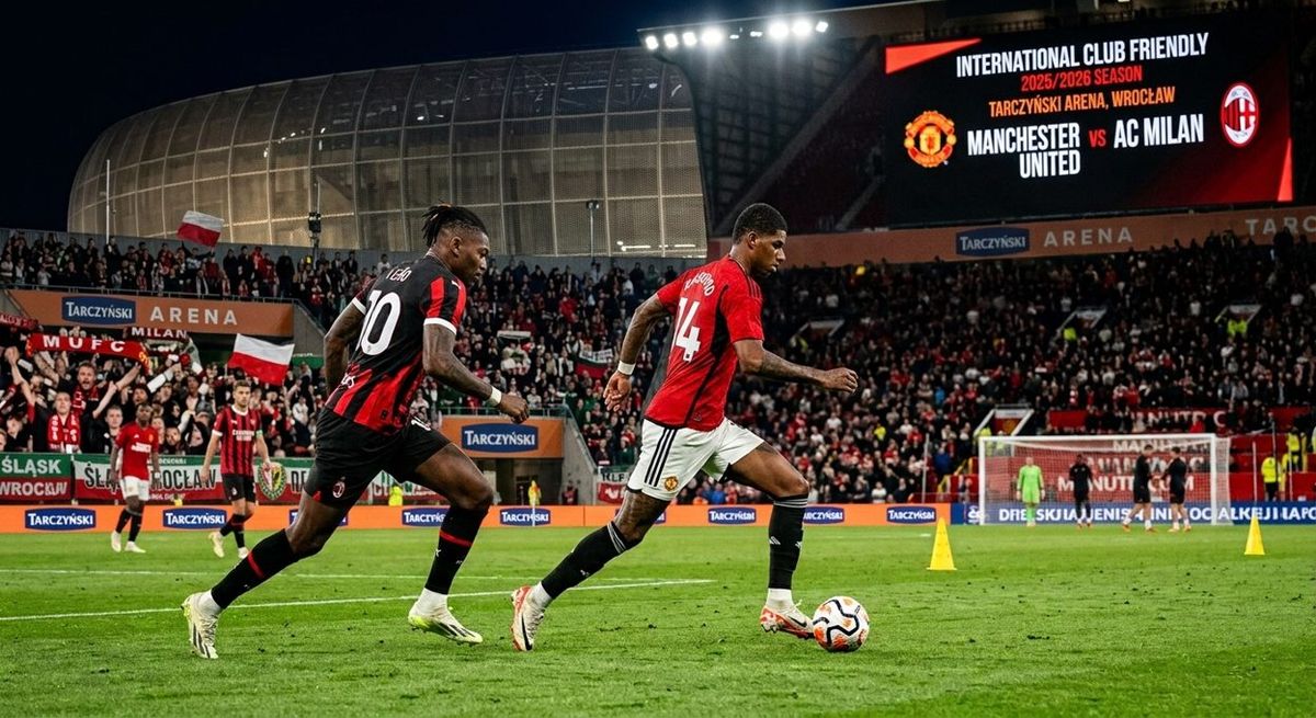 Manchester United Hadapi AC Milan di Laga Pra-Musim di Polandia