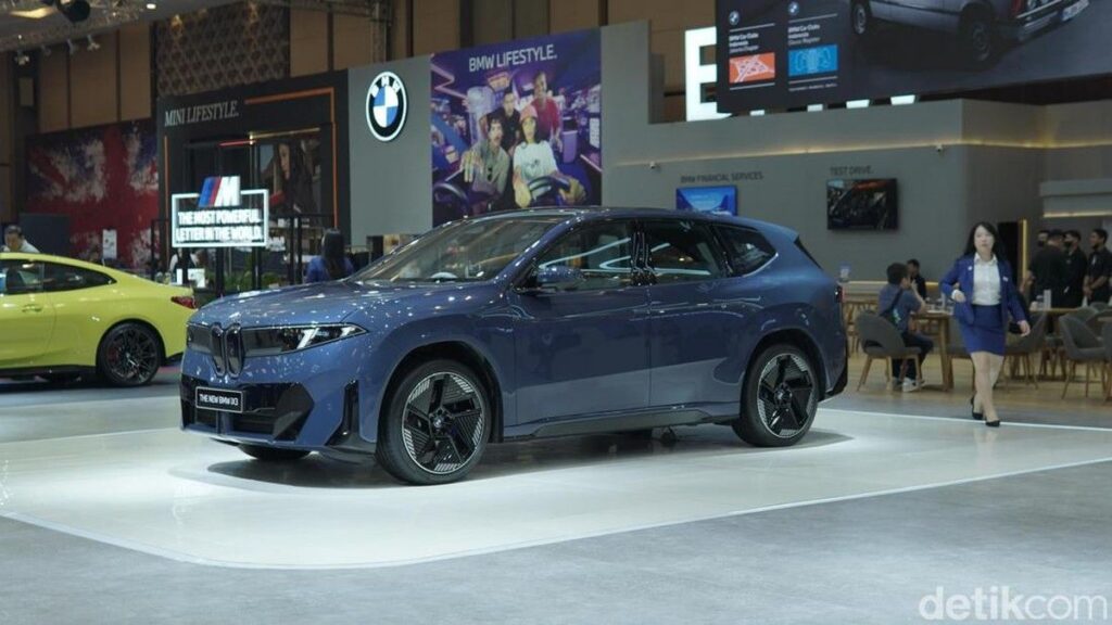 BMW iX3 Raih Rating Lima Bintang Pengujian Safety Euro NCAP 2026