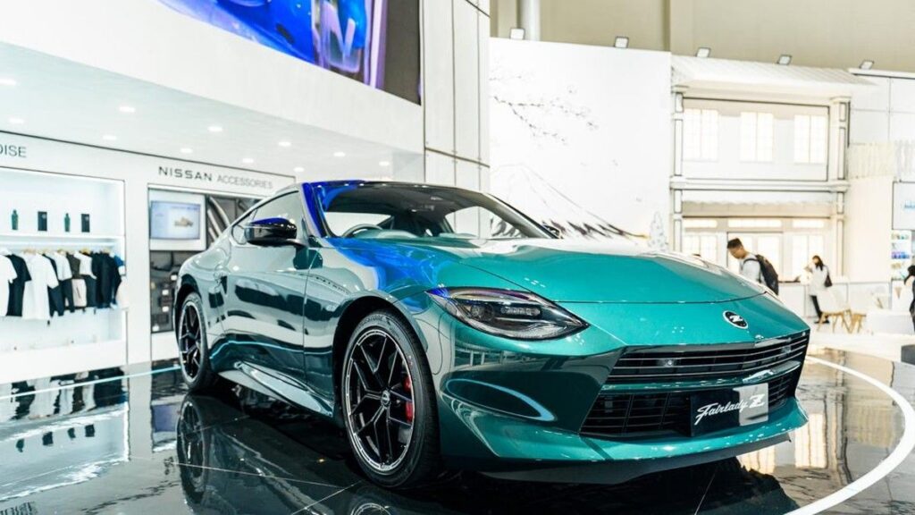 Nissan Resmi Meluncurkan Fairlady Z Pertama Kalinya di Indonesia