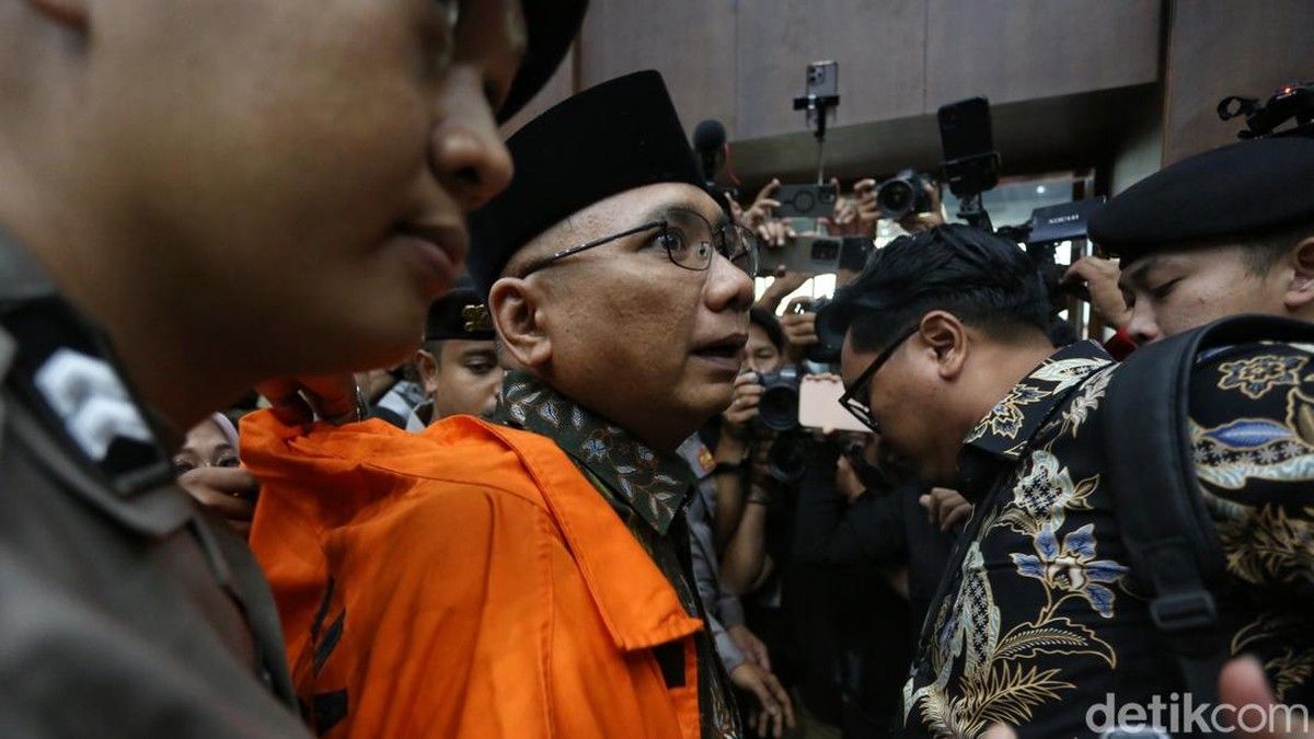Yaqut Cholil Qoumas Bantah Terima Uang Terkait Kasus Kuota Haji 2023-2024