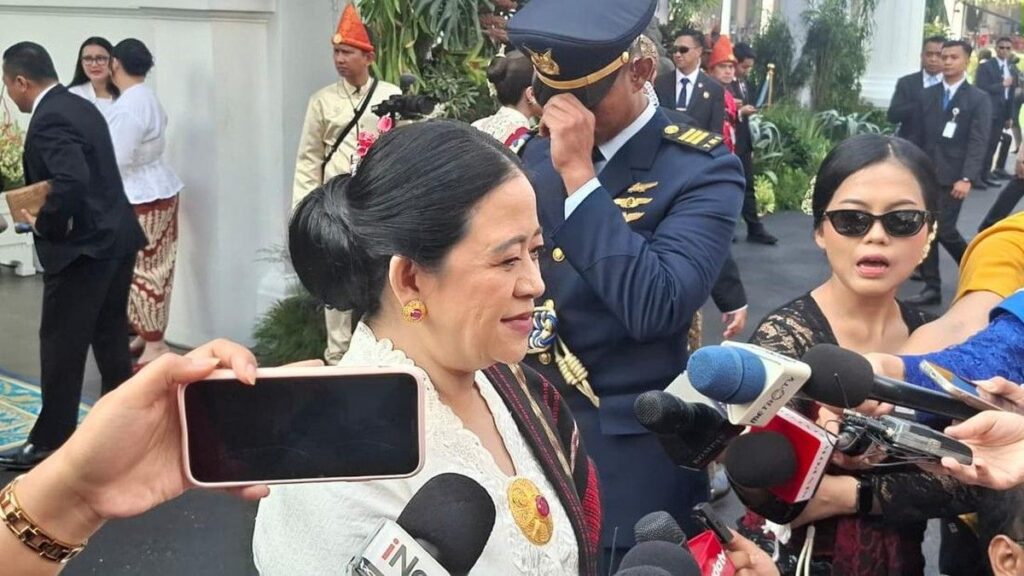 Puan Maharani Kenakan Kebaya Modern Saat Upacara HUT Ke 81 RI
