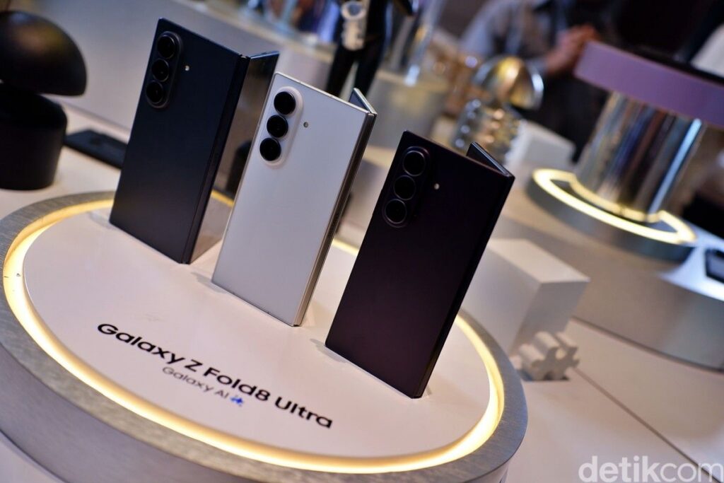Samsung Z Fold8 Ultra Bawa Layar 8 Inci dan Fitur AI