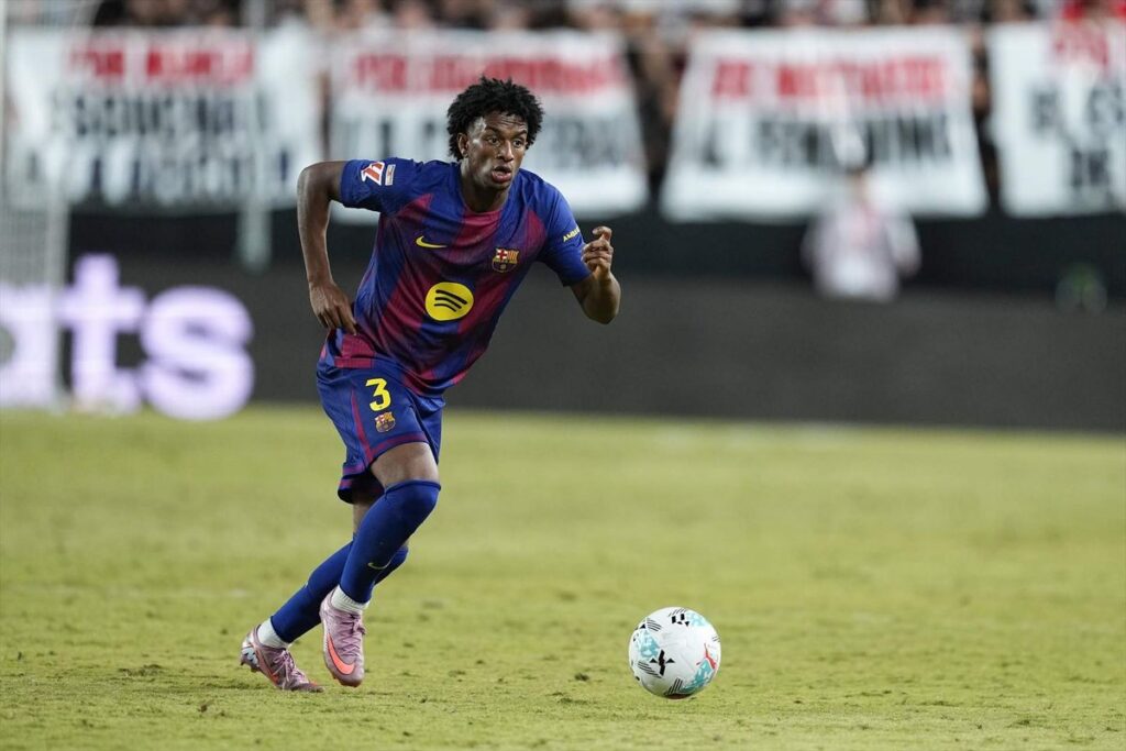 Manchester United Sepakati Transfer Alejandro Balde Dari Barcelona