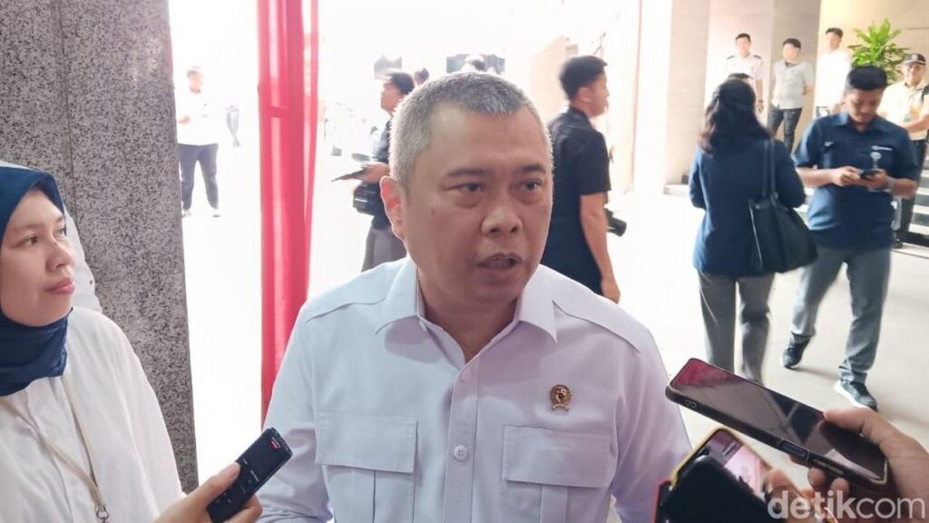 DPR Desak Dirjen Hubla Mundur Buntut Kecelakaan Kapal Beruntun