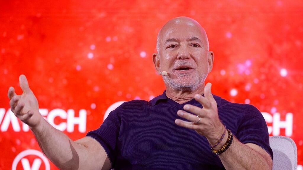 Jeff Bezos dan Leonardo DiCaprio Galang Rp 3,5 T Selamatkan 100 Spesies