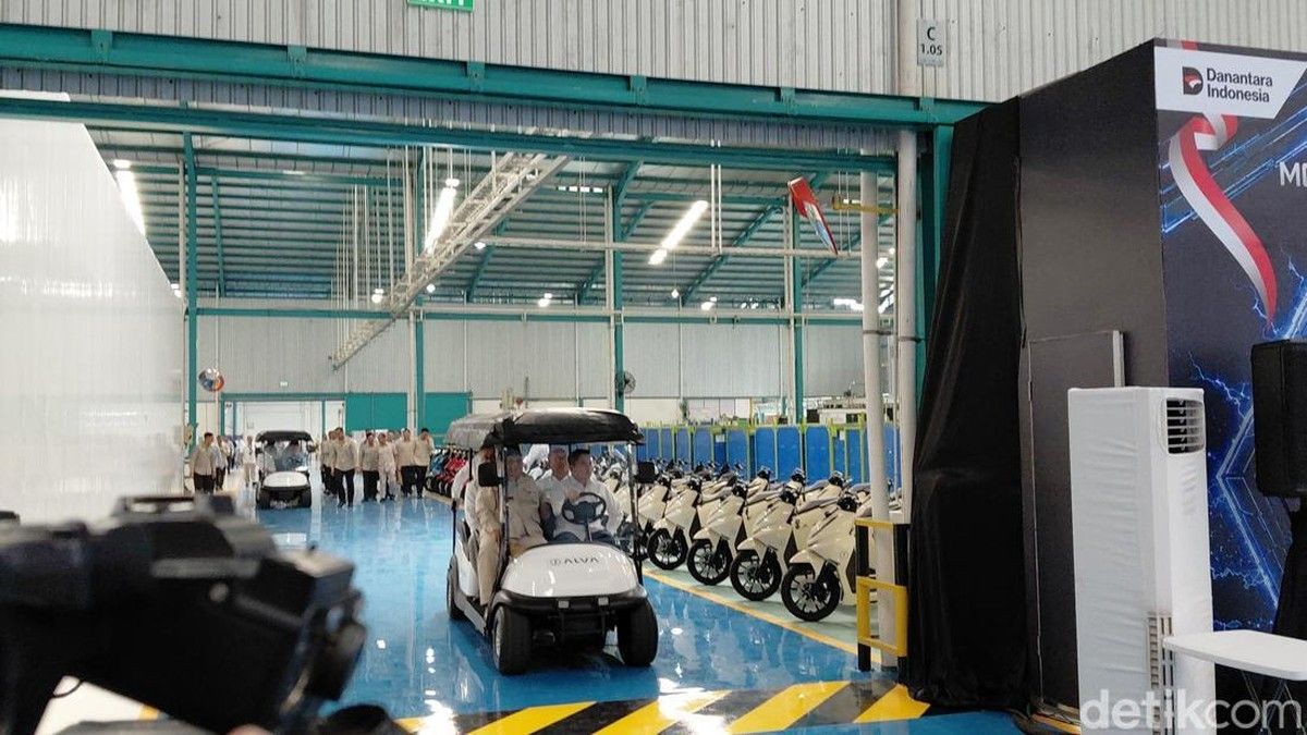 Danantara Dorong Insentif DP Nol Persen Motor Listrik
