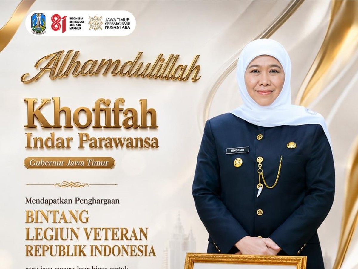 Khofifah Indar Parawansa Terima Penganugerahan Bintang LVRI di Malang