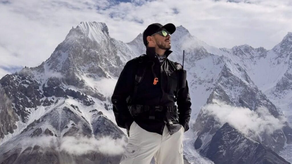 Pendaki Nirmal Purja Tewas Akibat Longsor Salju di Puncak Broad Peak