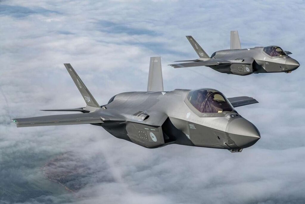 Polandia Gelar Parade Militer dengan 60 Pesawat Termasuk F-35 di Tengah Perang Rusia-Ukraina