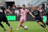 Cara Menghindari Gigi Kuning Akibat Konsumsi Kopi