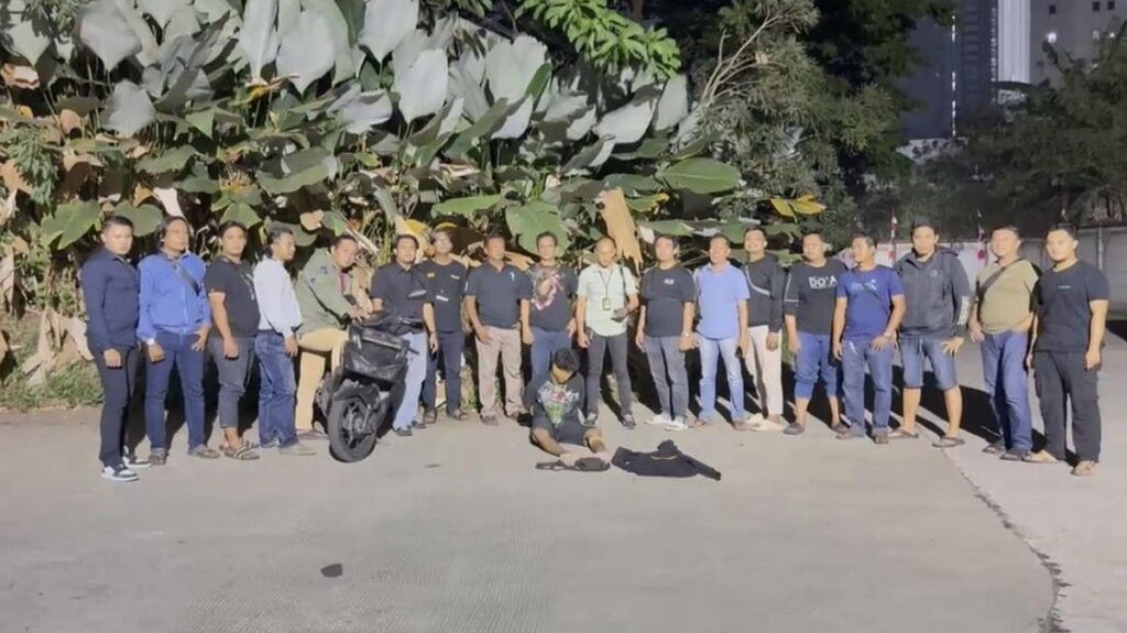 Remaja di Depok Serang dengan Pisau Gara-gara Cemburu