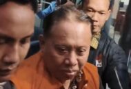 KPK Tetapkan Rektor Unsoed dan Wakilnya Tersangka Kasus Pemerasan Maba