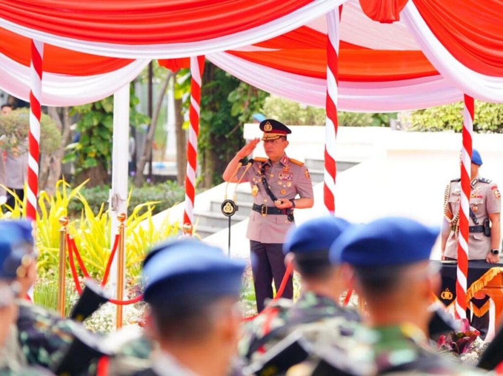 Kapolri Memimpin Upacara Hari Juang Polri 2026 di Surabaya