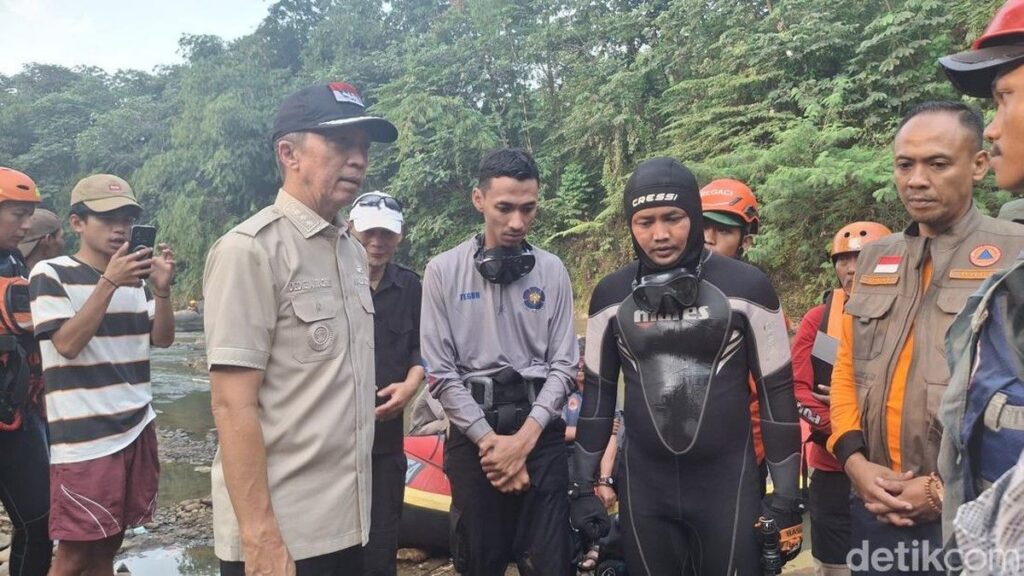 Tim SAR Cari ASN Kota Bogor Hilang di Sungai Cisadane