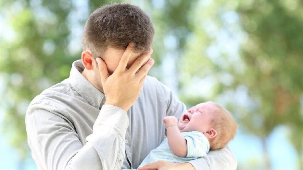 Diagnosis Depresi Ayah Meningkat Risikonya Setelah Kelahiran Anak