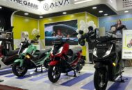 Danantara Libatkan Gojek dan Grab dalam Proyek Motor Listrik Nasional