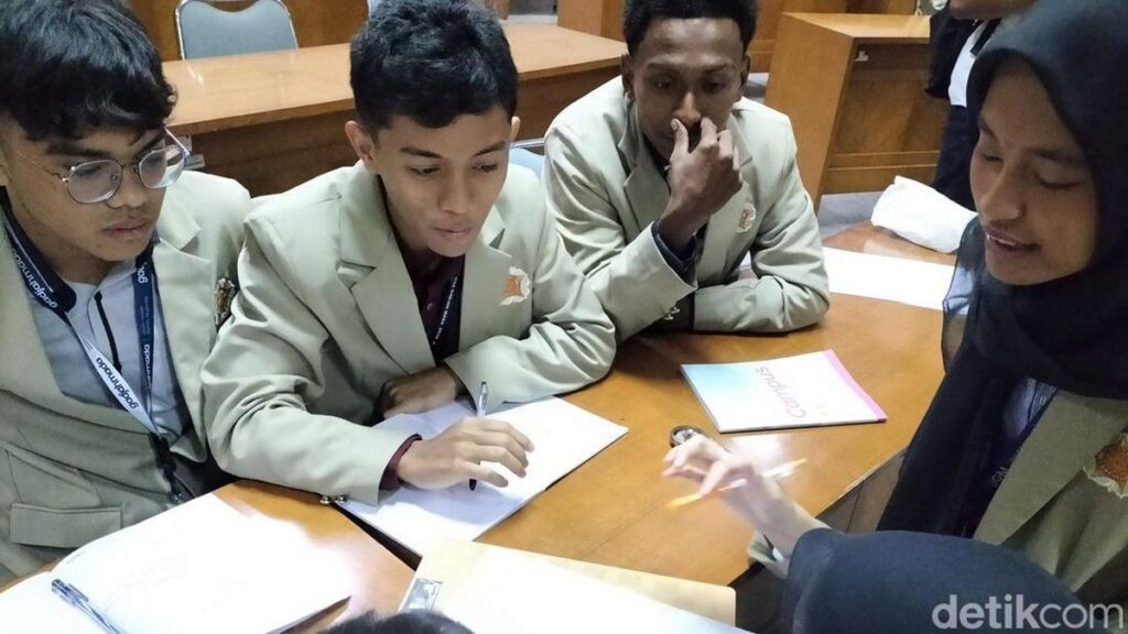 UGM Bekali Mahasiswa Baru Materi Kesejahteraan di Pionir 2026