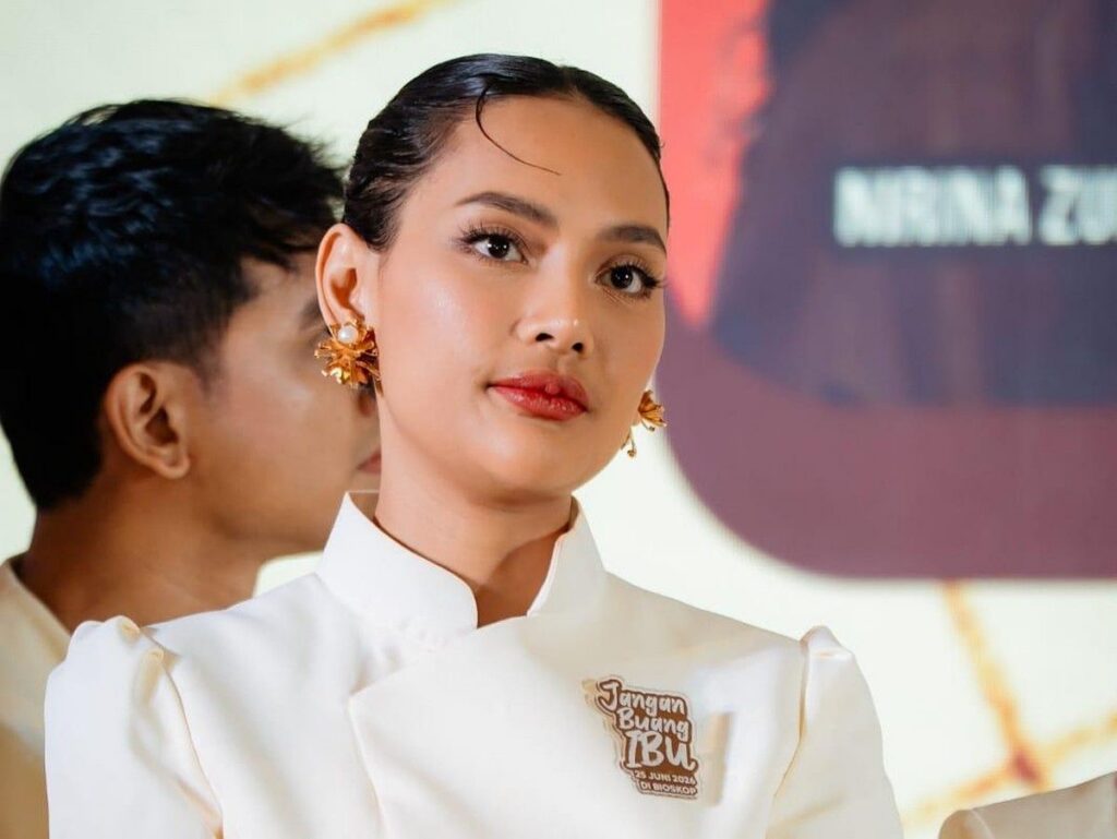 Erika Carlina Prioritaskan Anak Ketimbang Urusan Jodoh