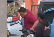 Pengemudi Alphard Damai Usai Merusak Motor Ojol di Pesanggrahan