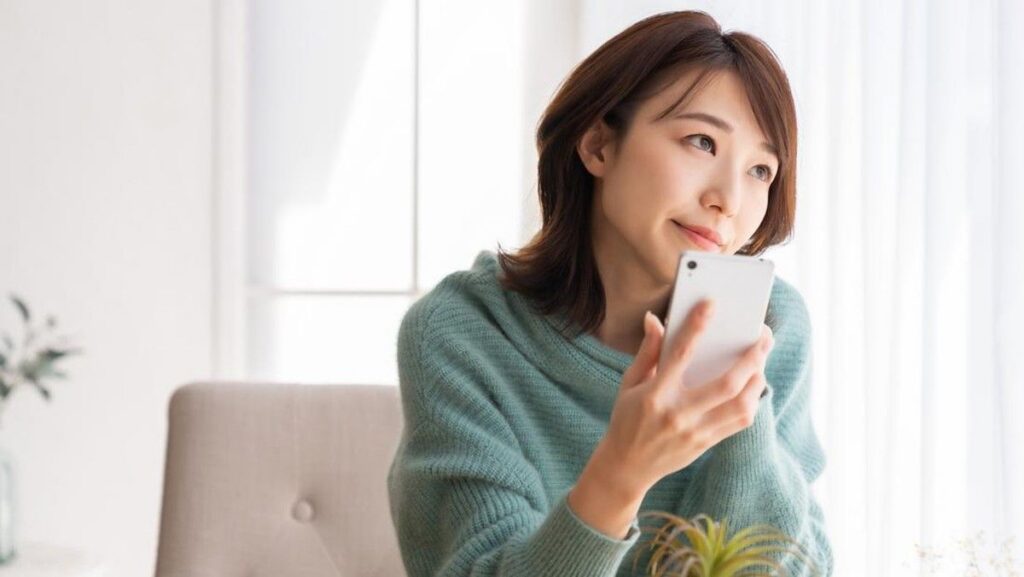 6 Dampak Terlalu Sering Scroll Ponsel bagi Kesehatan Tubuh