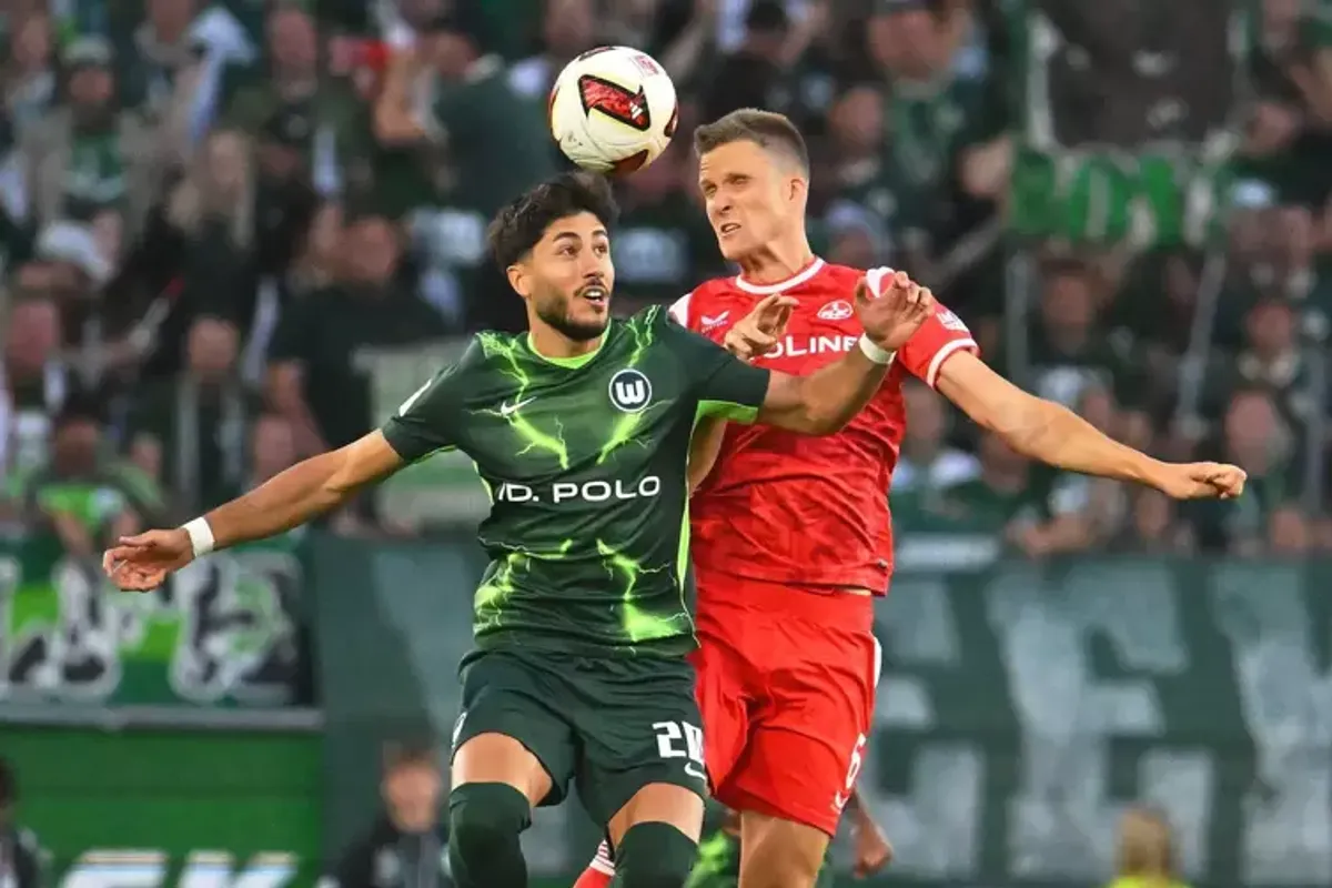 VfL Wolfsburg Imbang Tanpa Gol Lawan 1. FC Kaiserslautern