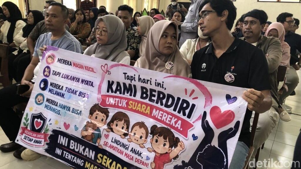 Sidang Perdana 11 Terdakwa Kasus Kekerasan Daycare Little Aresha Digelar di Yogyakarta