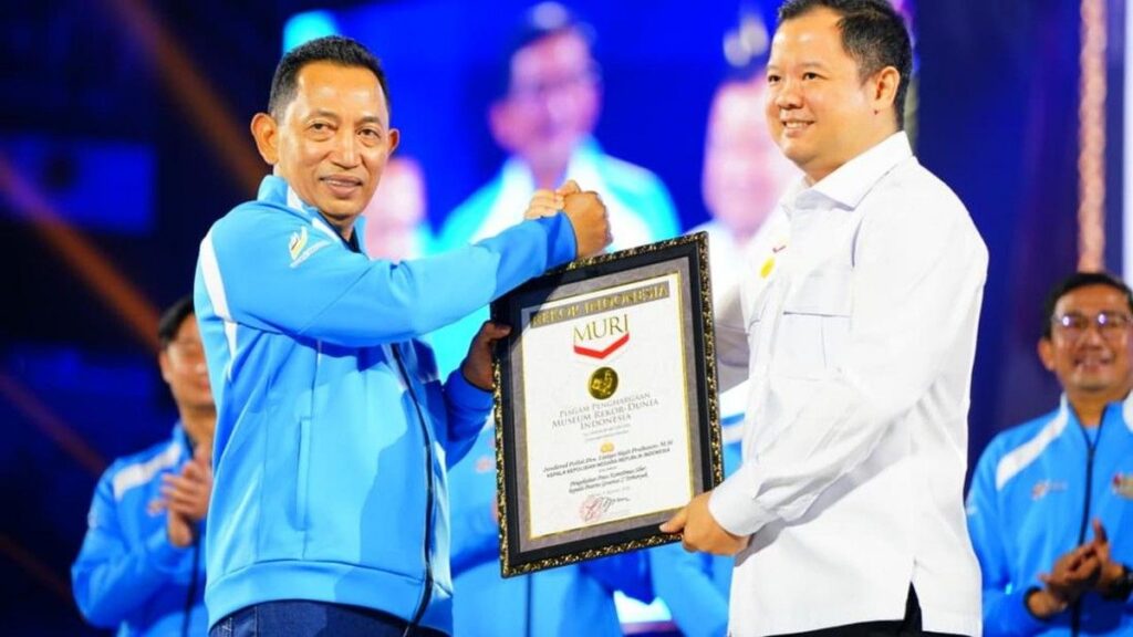 Kapolri Tutup E Sports Kapolri Cup 2026 dan Serahkan Rekor MURI
