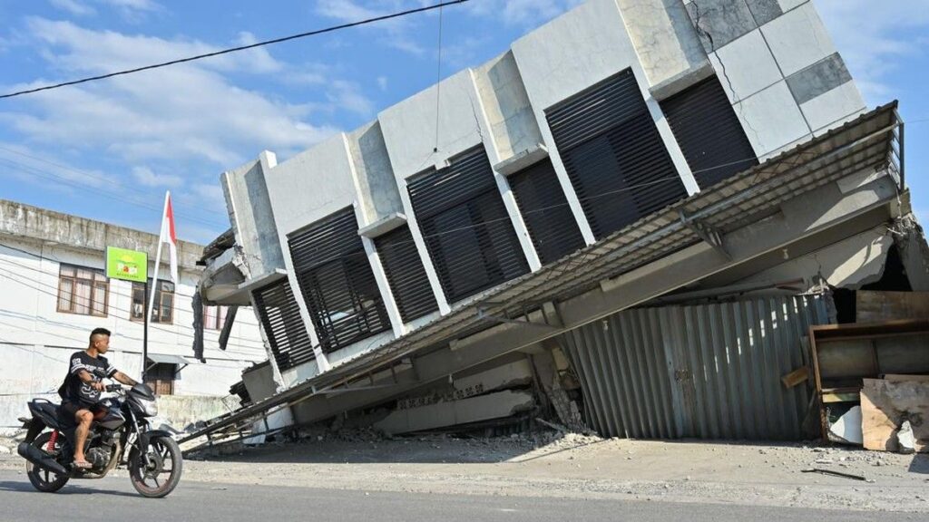 XLSmart Pulihkan Jaringan Seluler Pasca Gempa NTT