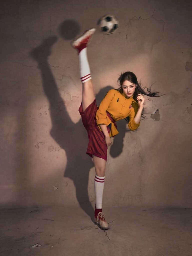 Dilraba Dilmurat Tampil Tanpa Stunt Double di Kung Fu Soccer
