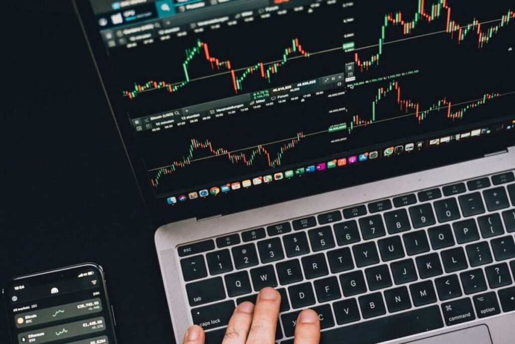 Bhuwanatala Indah Permai Private Placement 502,86 Juta Saham