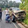 Mobil Dinas Satpol PP Bengkulu Utara Tabrak Truk di Rejang Lebong