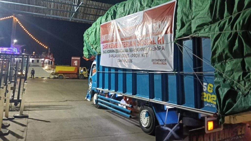 Kemensos Salurkan Santunan Korban Gempa NTT di Manggarai