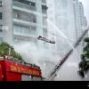 Dinas Gulkarmat Jakarta Terjunkan Bronto Skylift Padamkan Kebakaran Bapenda