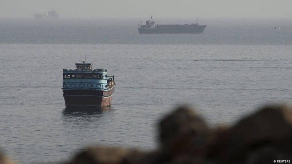 AS Klaim Kendali Selat Hormuz Saat Konflik Iran Berlanjut