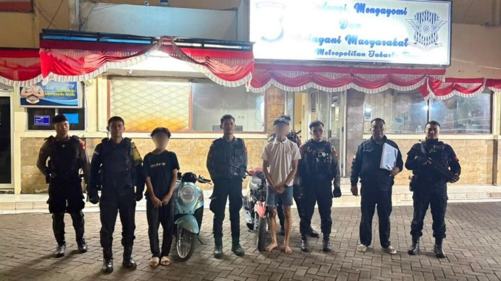 Brimob Polda Metro Jaya Gagalkan Tawuran dan Balap Liar Jakarta Timur