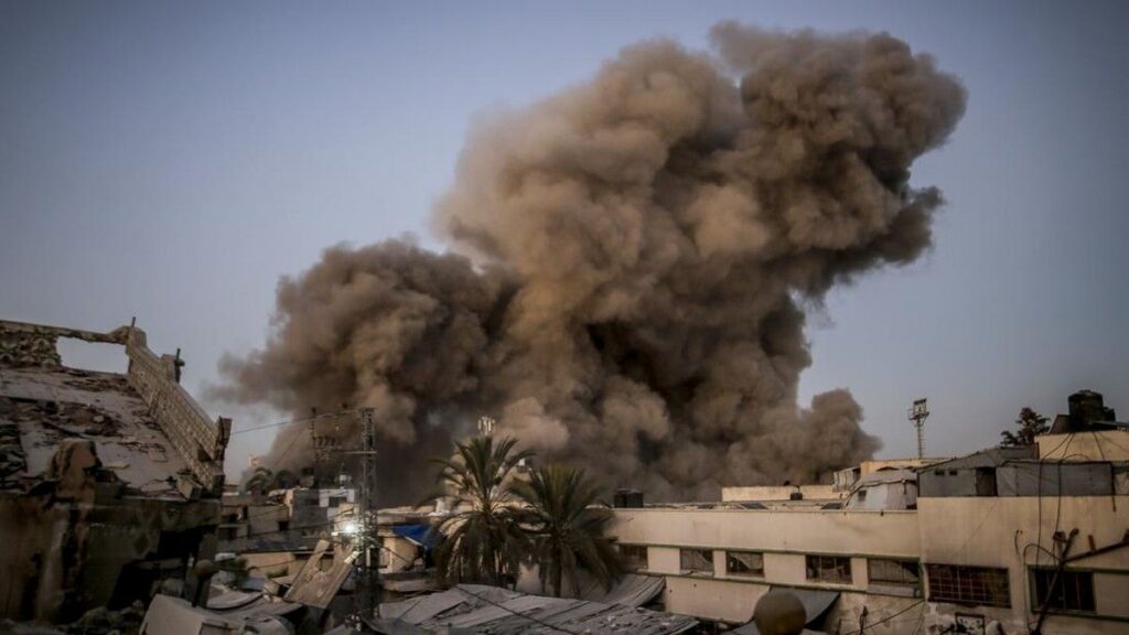 Serangan Udara Israel di Kota Gaza Menewaskan Sembilan Orang