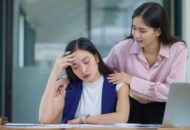9 Kalimat yang Sering Diucapkan Orang Pura-pura Baik