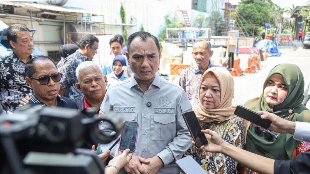 Pansus DPRD DKI Inspeksi Mendadak 200 Vendor Pengelola Sampah