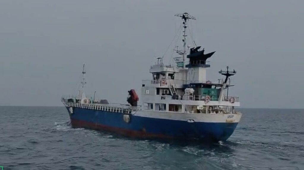 BNN dan Bea Cukai Karimun Tangkap Kapal Pengangkut 2,6 Ton Narkoba Cair