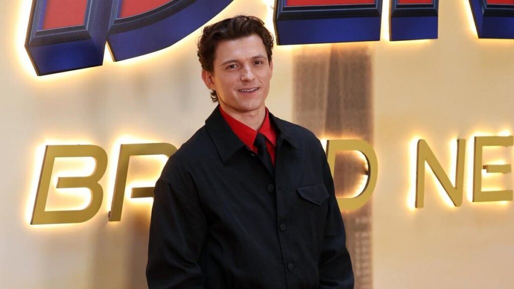 Aktor Tom Holland Jalani Latihan CrossFit Cindy Demi Peran Spider-Man