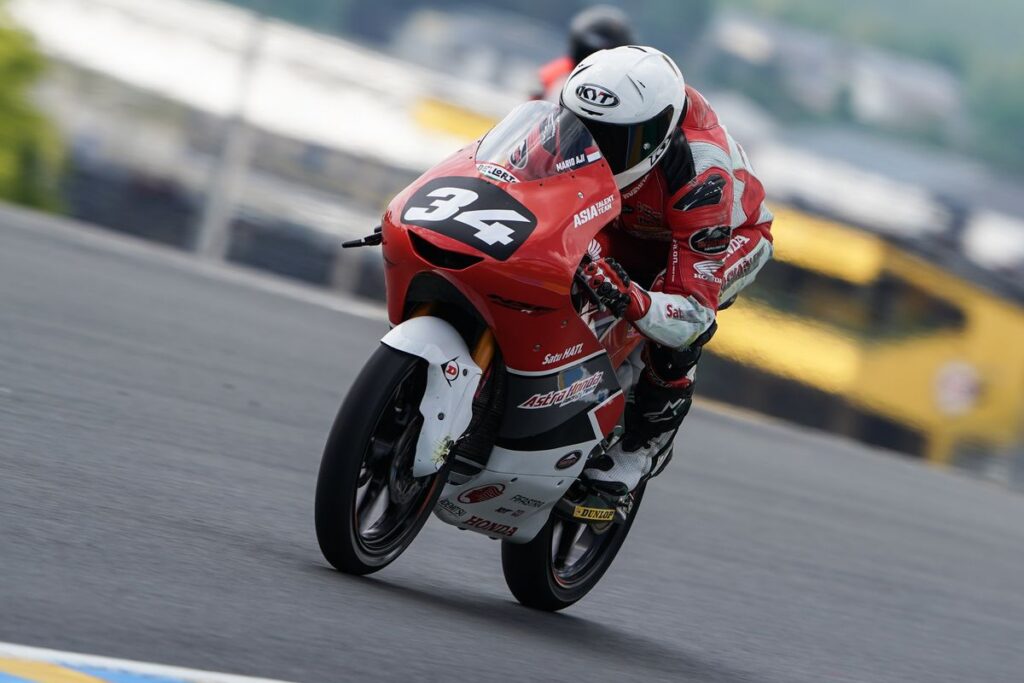 Veda Ega Pratama Amankan Posisi Start Ke 16 Moto3 Inggris 2026