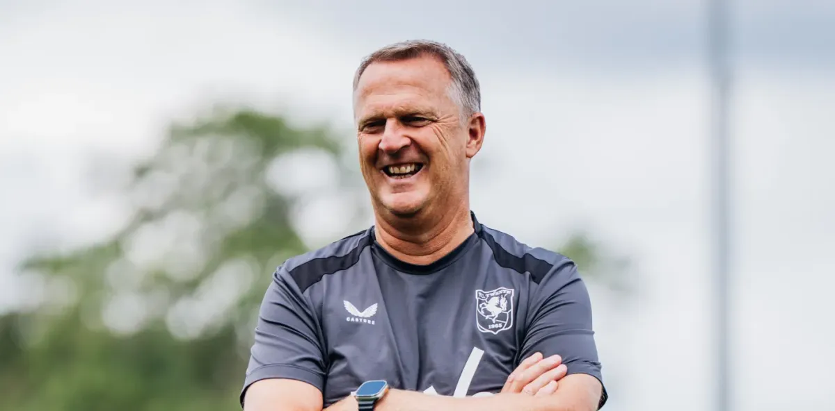 FC Twente Hadapi SC Heerenveen Tanpa Daouda Weidmann