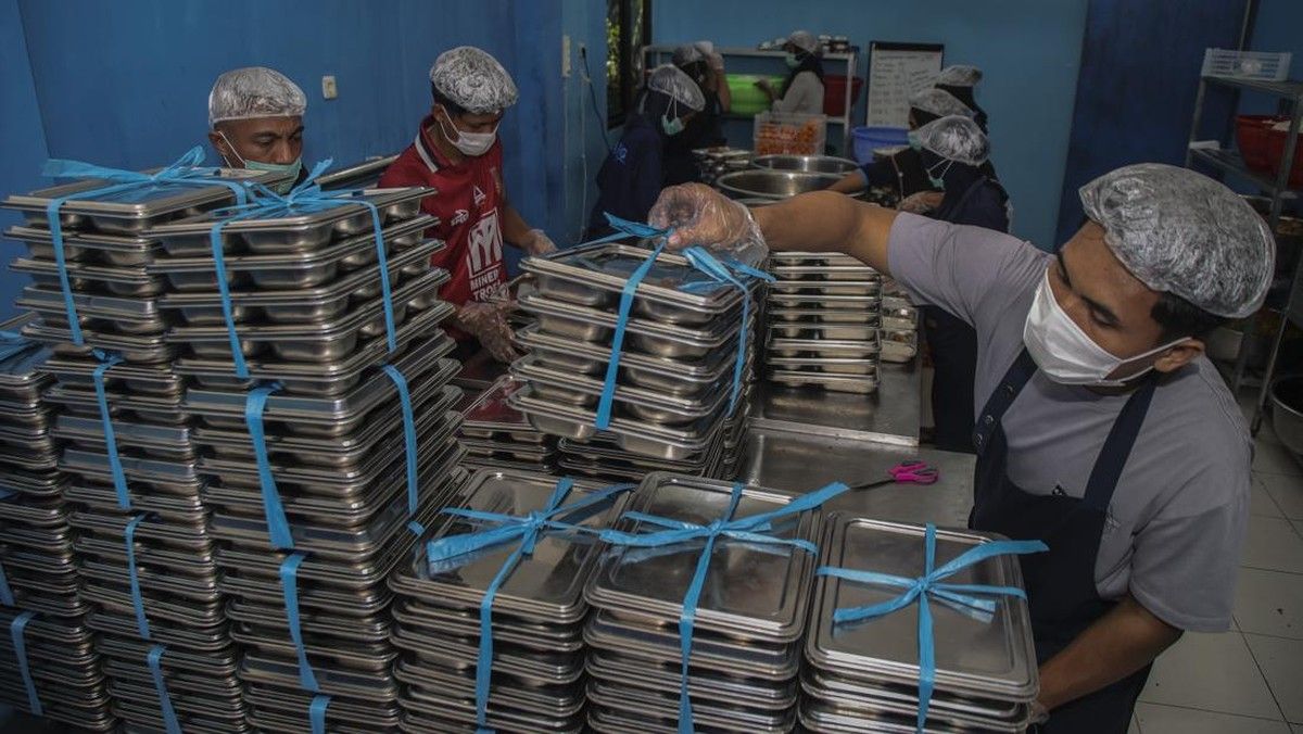 BGN Wajibkan Label Batas Waktu Konsumsi Wadah Makanan MBG