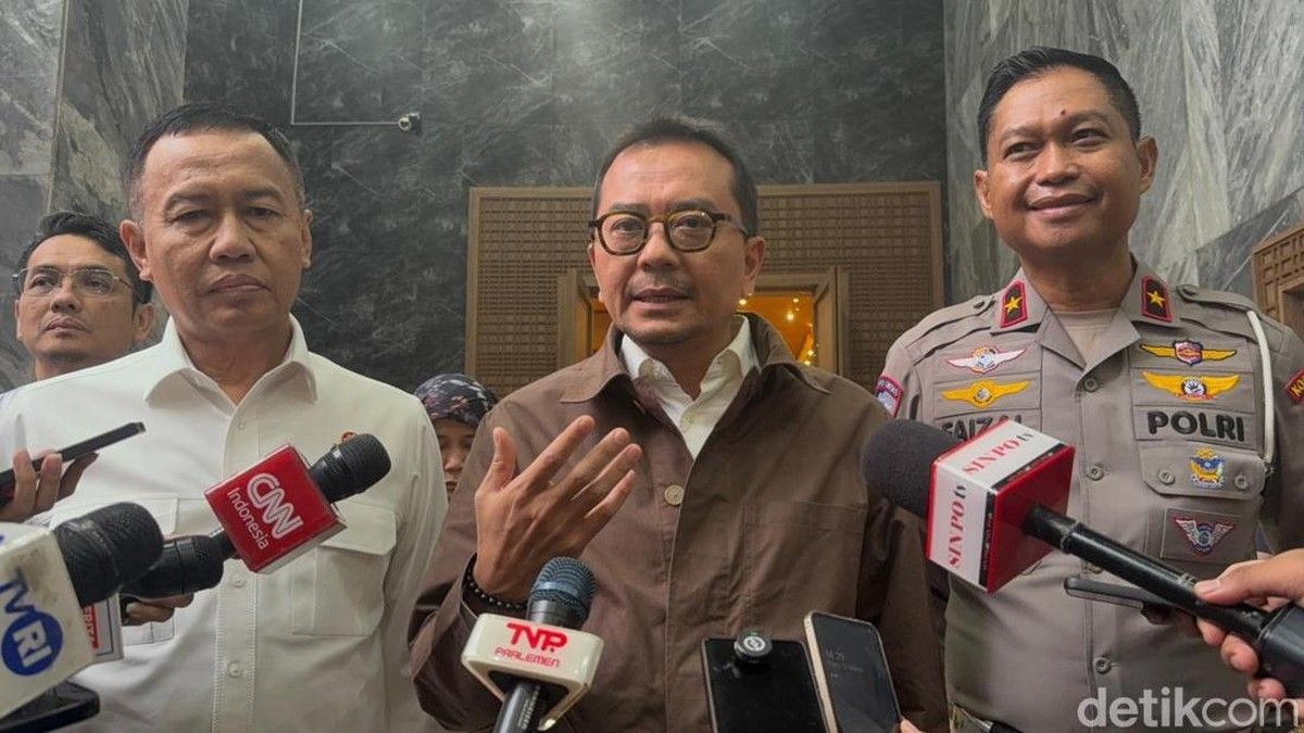 DPR Desak Evaluasi Total Usai KMP Putri Yasmin Terbakar di Lombok