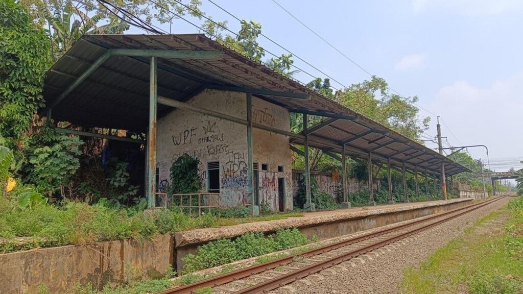 Warga Gunung Putri Bogor Desak Stasiun Kereta Nonaktif Dioperasikan Kembali