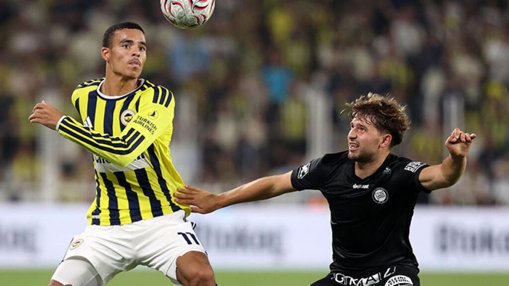 Fenerbahce Tundukkan Sturm Graz 2-0 di Kualifikasi Liga Champions