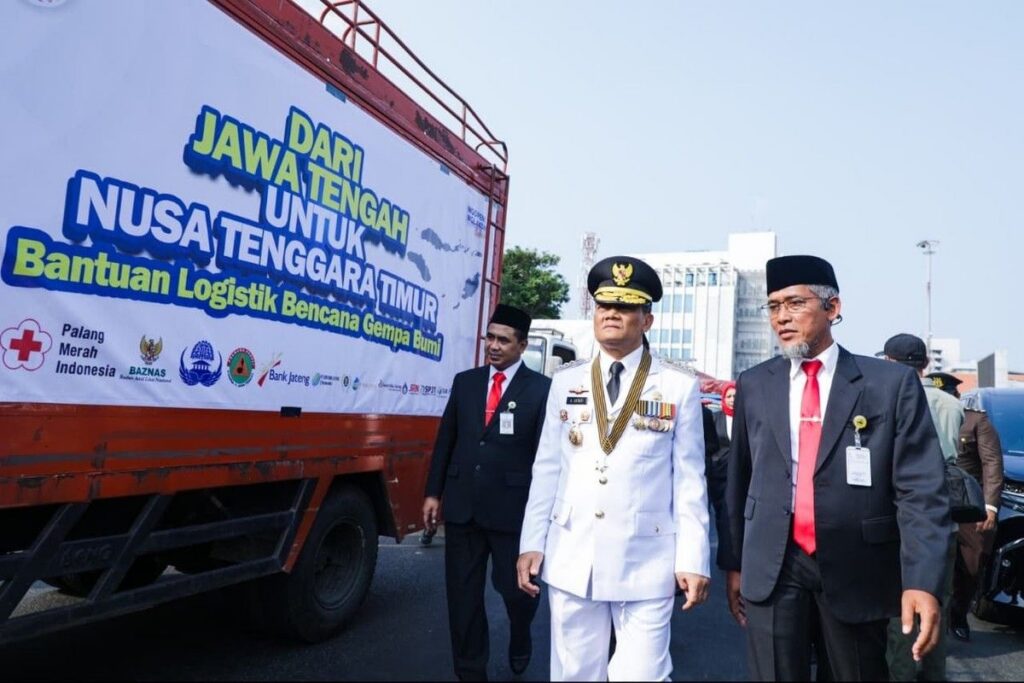 Pemprov Jateng Salurkan Bantuan Logistik Bencana Gempa NTT